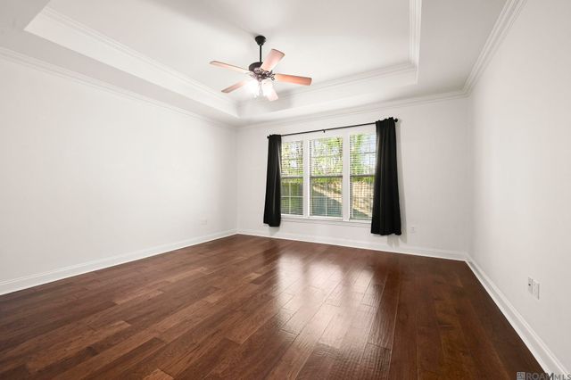 9216 Magnolia Leaf Ave, Baton Rouge, LA 70810