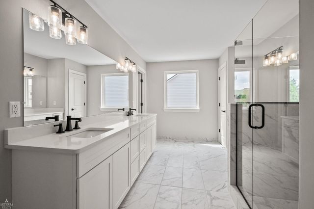 3259 Waldon Ridge Street, Orion Twp, MI 48359