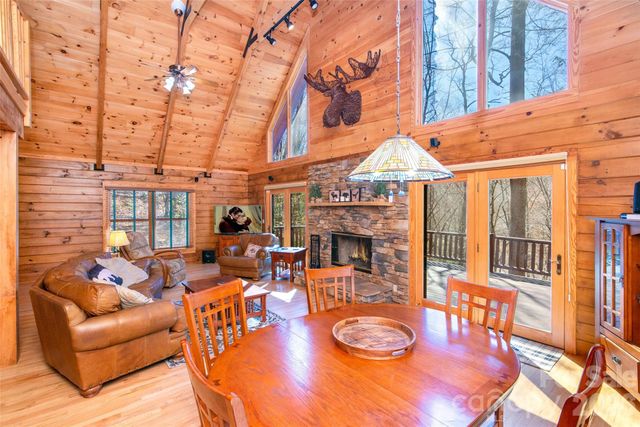 3458 Dicks Creek Road, Whittier, NC 28789