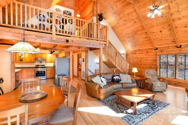 3458 Dicks Creek Road, Whittier, NC 28789