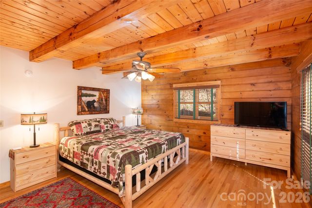 3458 Dicks Creek Road, Whittier, NC 28789