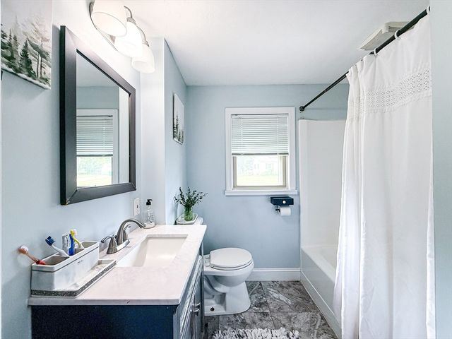 19 Hawthorne Rd, Ashland, MA 01721