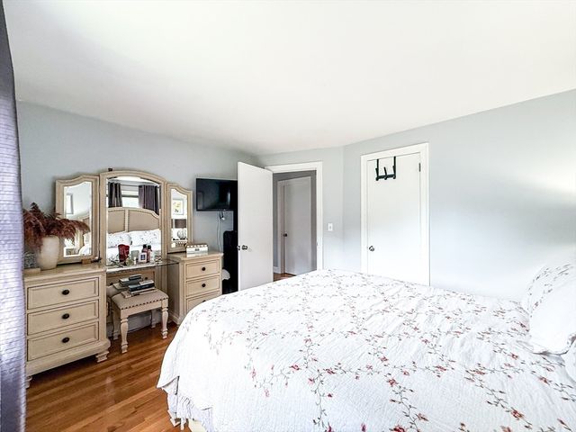 19 Hawthorne Rd, Ashland, MA 01721