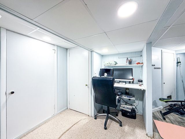 19 Hawthorne Rd, Ashland, MA 01721