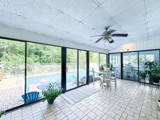 19 Hawthorne Rd, Ashland, MA 01721