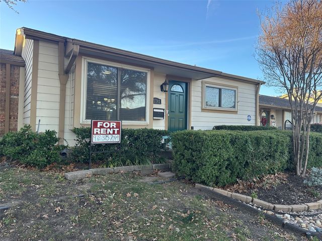 13747 Brookgreen Circle, Dallas, TX 75240