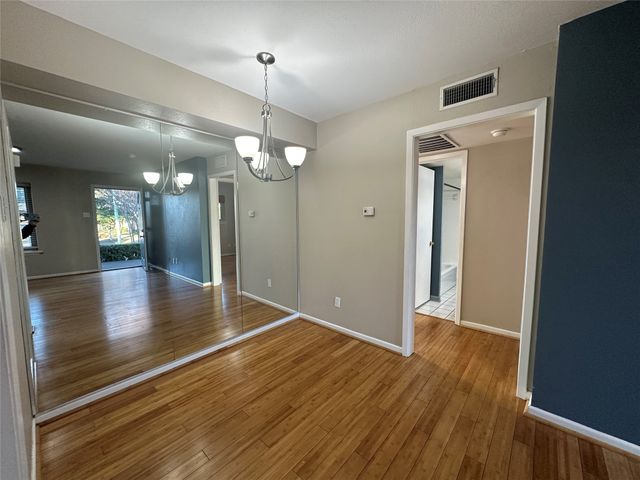 13747 Brookgreen Circle, Dallas, TX 75240