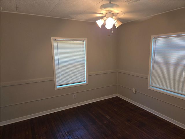 505 Peggy Street, Baytown, TX 77520