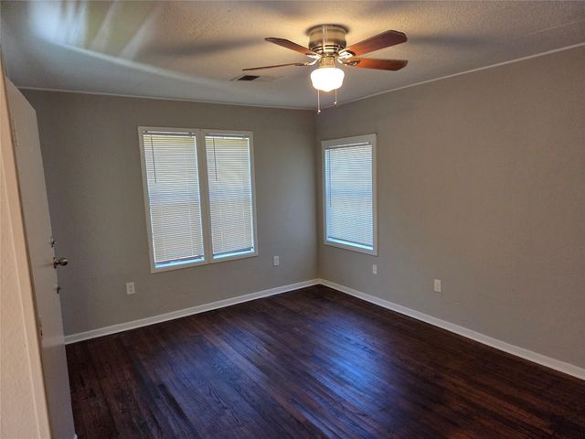 505 Peggy Street, Baytown, TX 77520