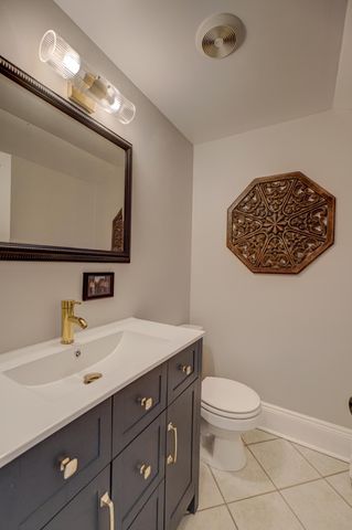 121 Cherry Street W, Stillwater, MN 55082