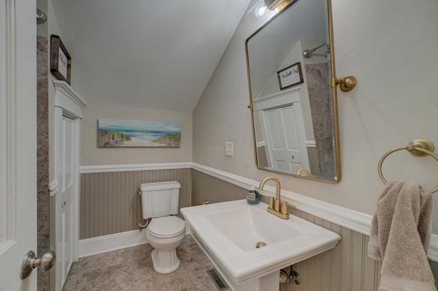 121 Cherry Street W, Stillwater, MN 55082
