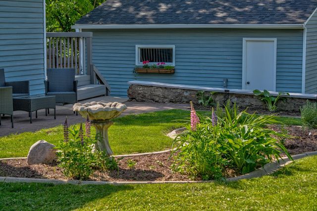 121 Cherry Street W, Stillwater, MN 55082