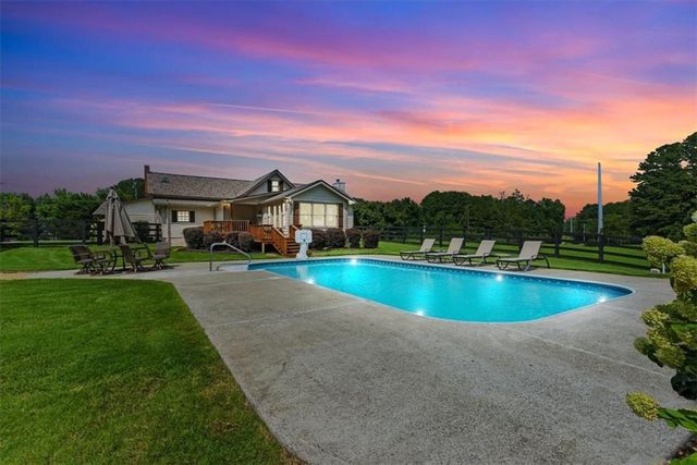 2304 Due West Road, Dallas, GA 30157