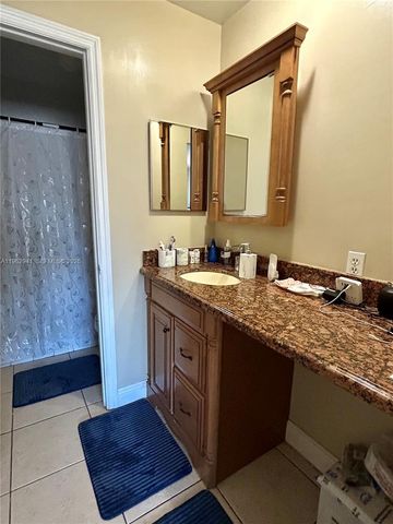 2916 NW 55th Ave 2D, Lauderhill, FL 33313