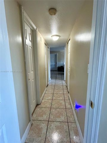 2916 NW 55th Ave 2D, Lauderhill, FL 33313