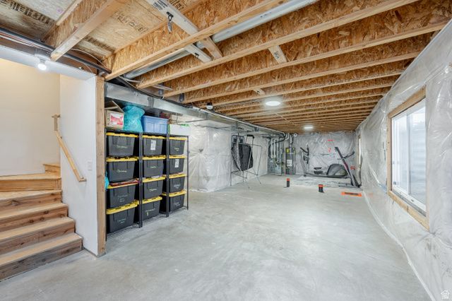 131 N REVERE LN, Lehi, UT 84043