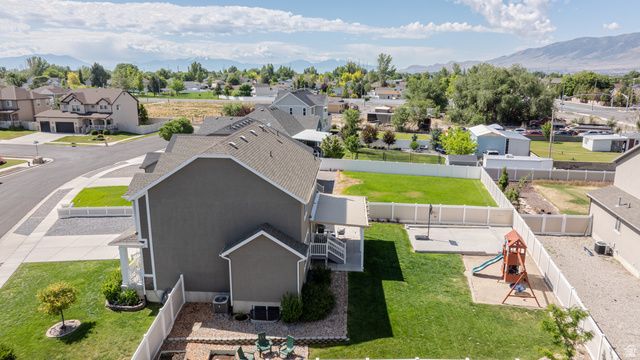 131 N REVERE LN, Lehi, UT 84043