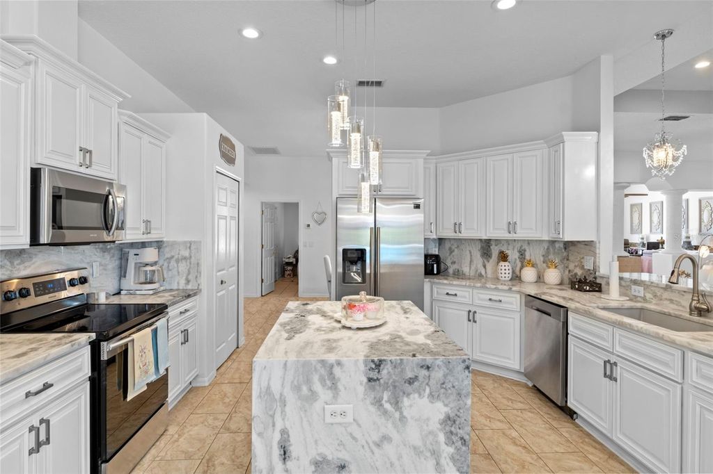 Image 25 of property listing at 4061 MISTY VIEW DRIVE, Spring Hill, FL 34609