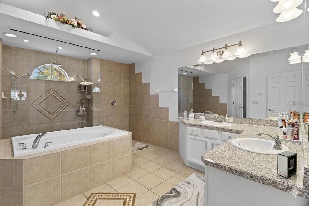 Image 35 of property listing at 4061 MISTY VIEW DRIVE, Spring Hill, FL 34609