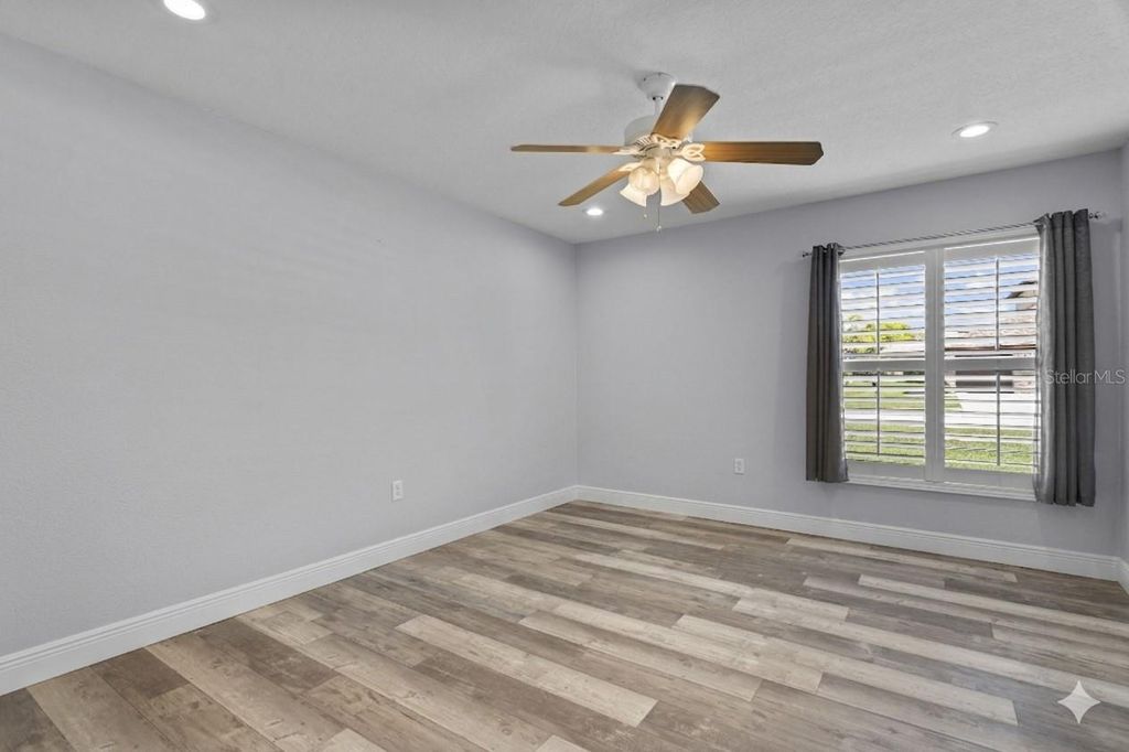 Image 42 of property listing at 4061 MISTY VIEW DRIVE, Spring Hill, FL 34609