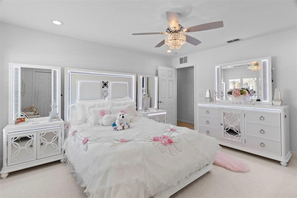 Image 45 of property listing at 4061 MISTY VIEW DRIVE, Spring Hill, FL 34609