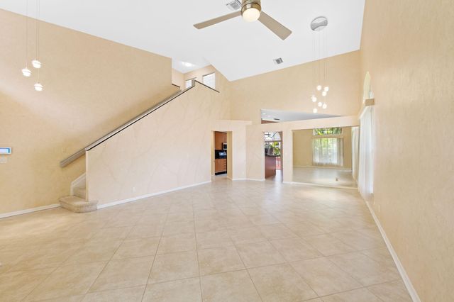 2712 Cayenne Avenue, Cooper City, FL 33026