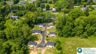 465 Royal Manor, Williams Twp, PA 18042
