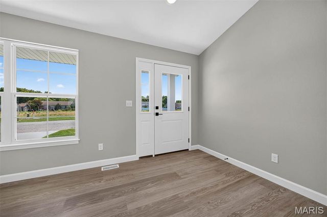 4819 Fitz James, Highland, IL 62249