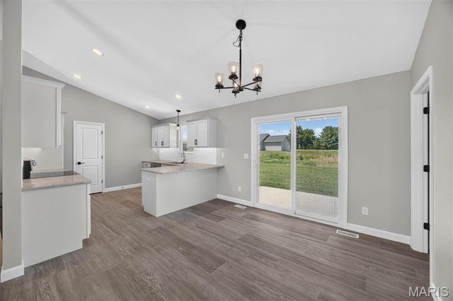 4819 Fitz James, Highland, IL 62249