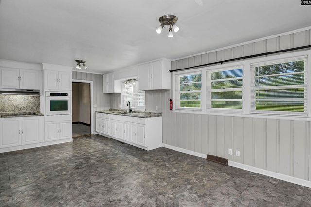 303 Nell Street, Batesburg, SC 29006