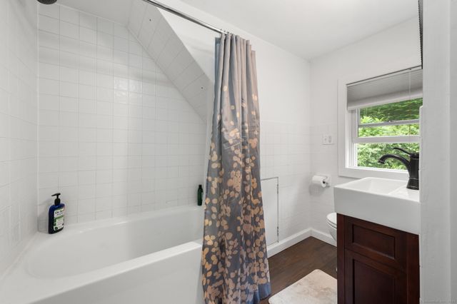 30 Bokum Road, Chester, CT 06412