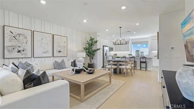 1750 E Park Street 19, Anaheim, CA 92805