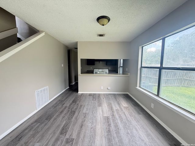 4110 Alaskian Sunrise, San Antonio, TX 78244
