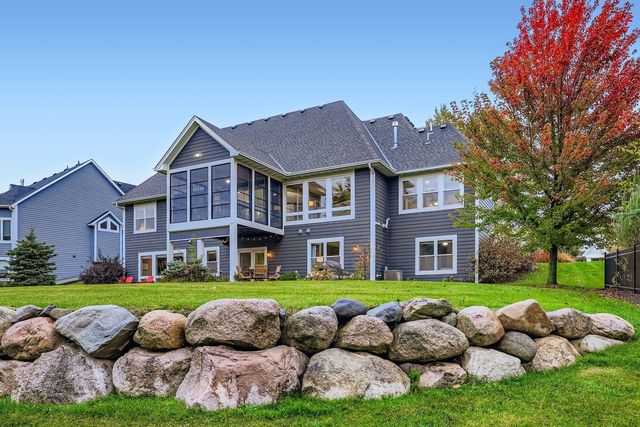 5676 Garden Drive, Woodbury, MN 55129