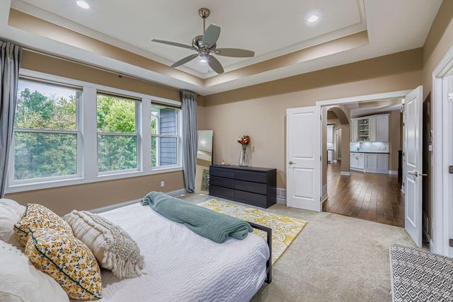 5676 Garden Drive, Woodbury, MN 55129