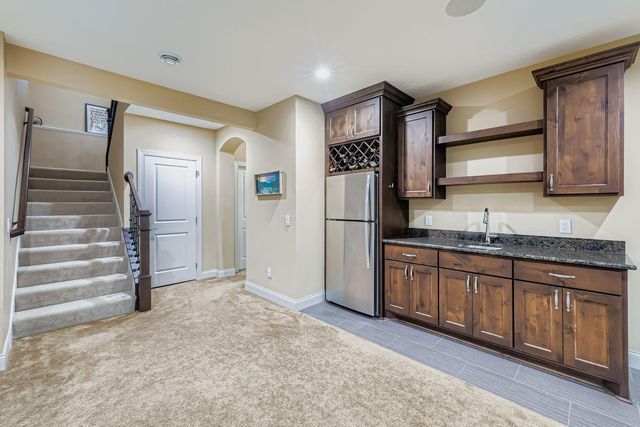 5676 Garden Drive, Woodbury, MN 55129