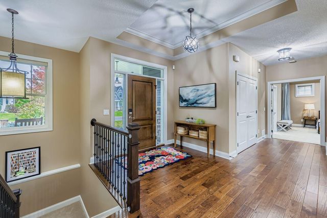 5676 Garden Drive, Woodbury, MN 55129