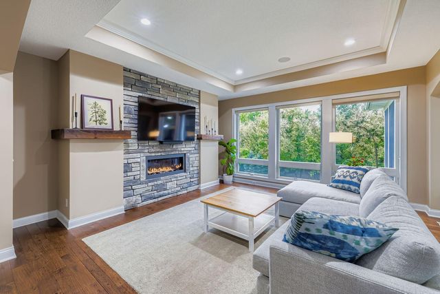 5676 Garden Drive, Woodbury, MN 55129