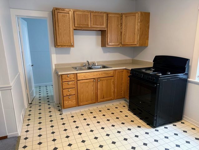 125 PARADE Street, Erie, PA 16507