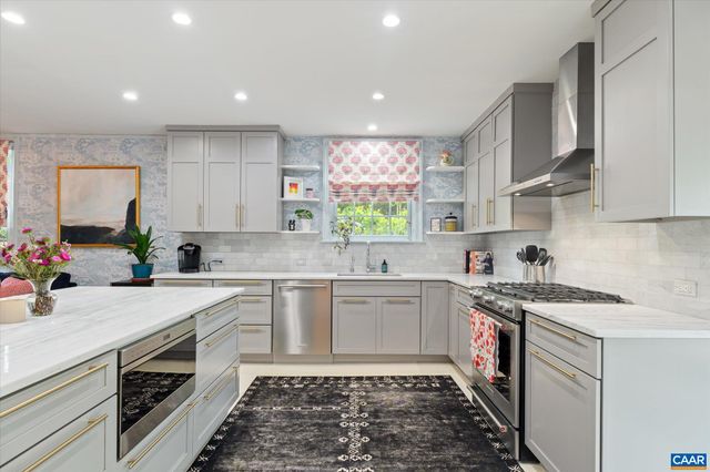 1627 OXFORD RD, Charlottesville, VA 22903