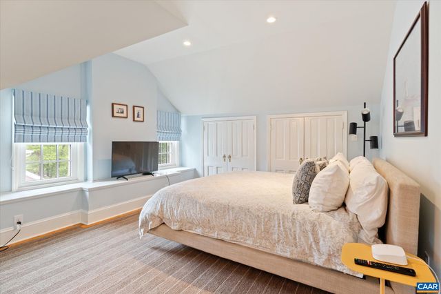 1627 OXFORD RD, Charlottesville, VA 22903