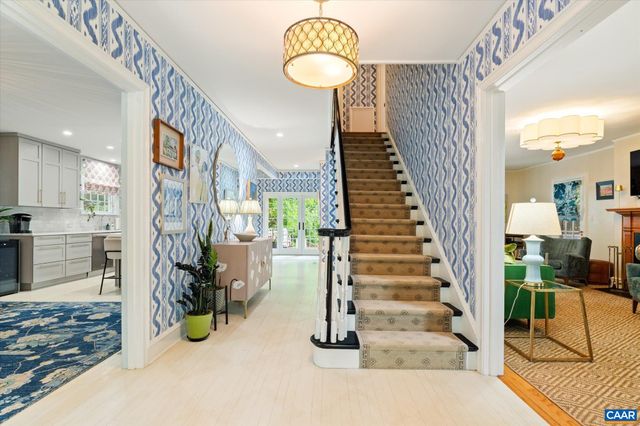 1627 OXFORD RD, Charlottesville, VA 22903