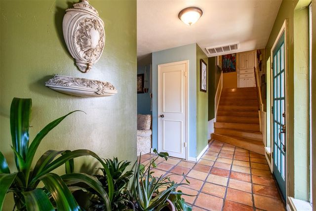 921 Schulze Drive, Norman, OK 73071