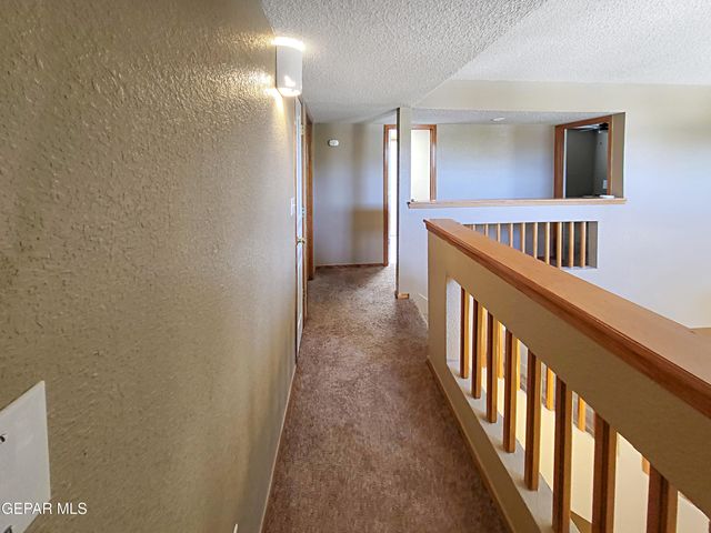 7565 LUZ DE LUMBRE Avenue, El Paso, TX 79912