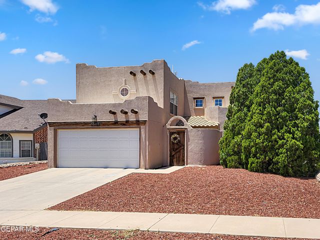 7565 LUZ DE LUMBRE Avenue, El Paso, TX 79912