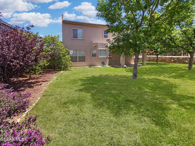 7565 LUZ DE LUMBRE Avenue, El Paso, TX 79912