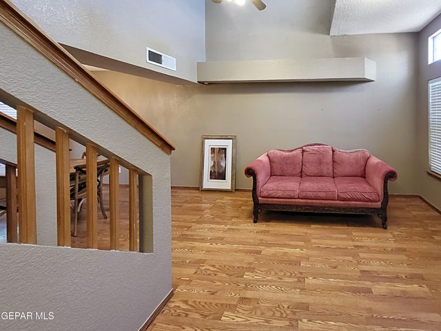 7565 LUZ DE LUMBRE Avenue, El Paso, TX 79912