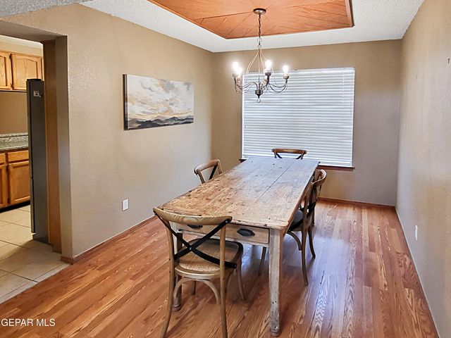 7565 LUZ DE LUMBRE Avenue, El Paso, TX 79912