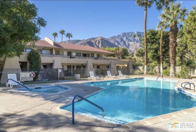 751 N Los Felices Circle 206, Palm Springs, CA 92262