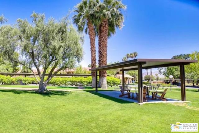 751 N Los Felices Circle 206, Palm Springs, CA 92262